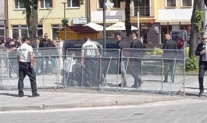 Slovakya Başbakanı Fico, silahlı saldırıda ağır yaralandı