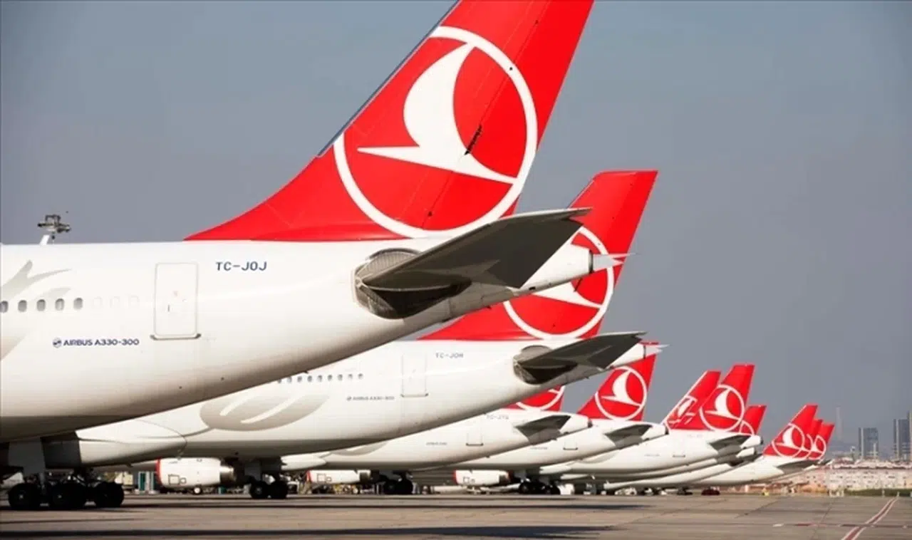 THY uçağında İntihar etti: Uçak acil iniş yaptı
