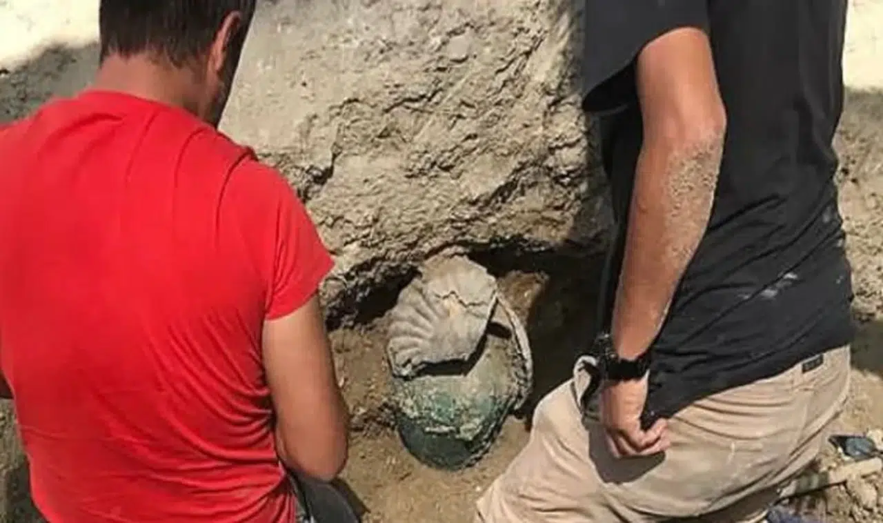 7 Bin 500 Yıllık Hazine Bulundu