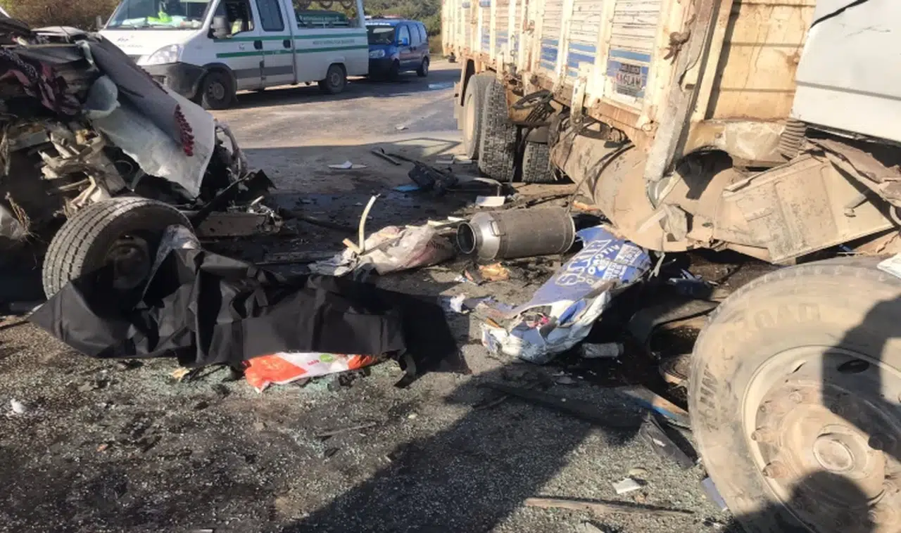 Feci kaza : 1 ölü, 5 yaralı