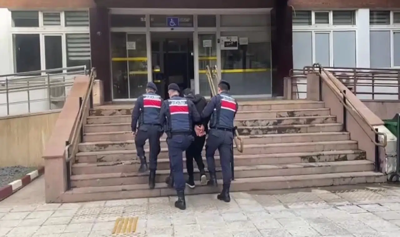 Kastan adam öldürme suçundan aranan zanlı yakalandı