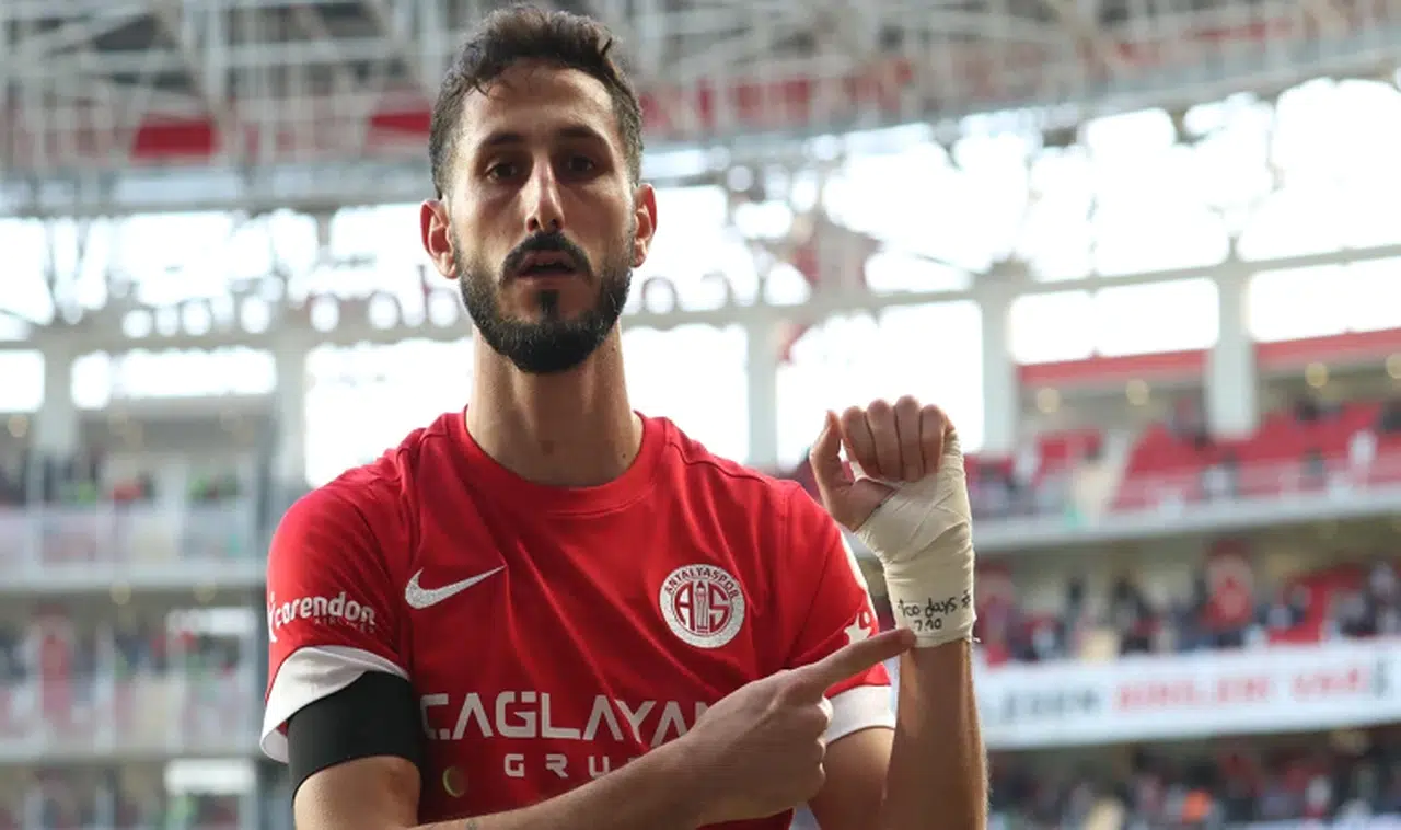 İsrailli futbolcu Sagiv Jehezkel ülkesine dönüyor