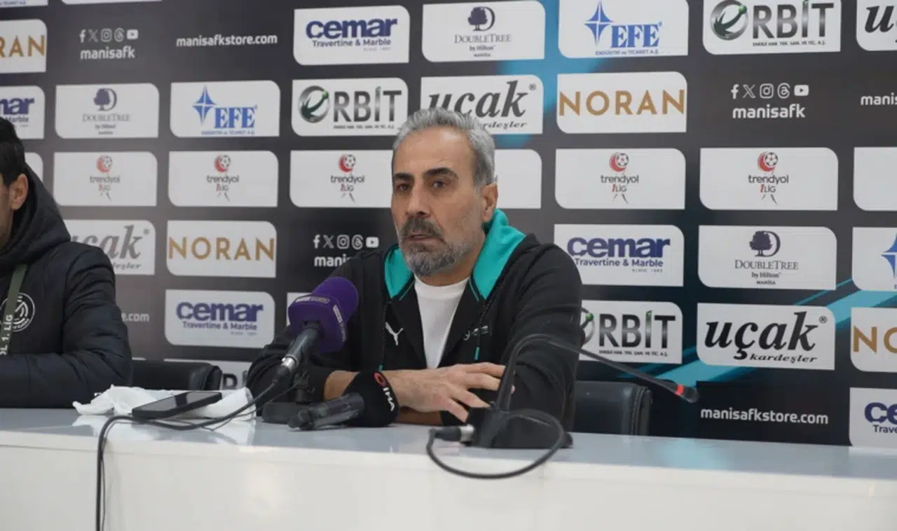 Manisa FK - Kocaelispor maçının ardından teknik direktörler açıklamalarda bulundu