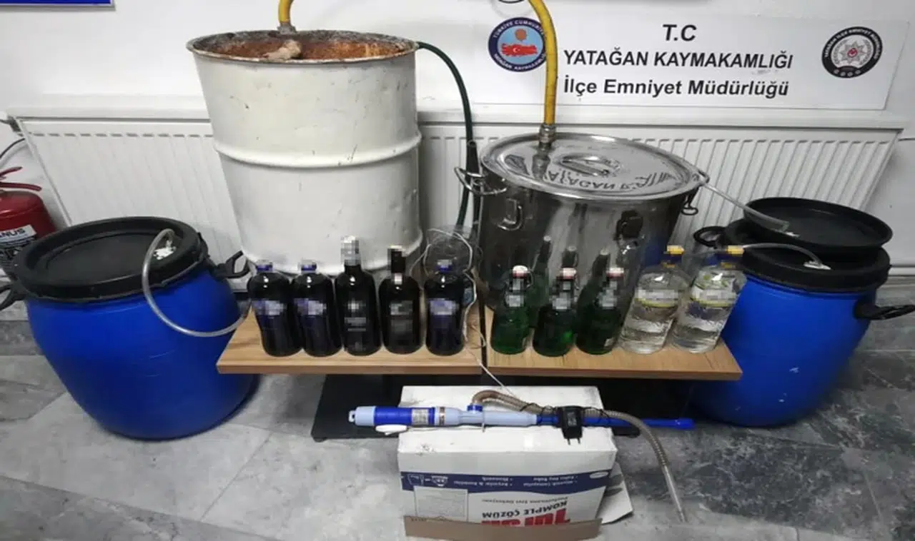 Polisten kaçak alkol operasyonu