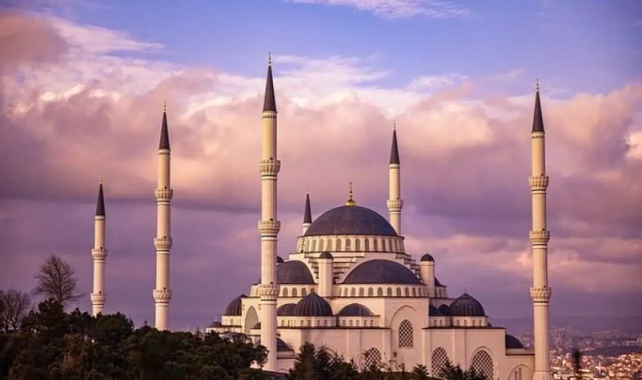 Berat Kandili'nde ne yapılmalı?