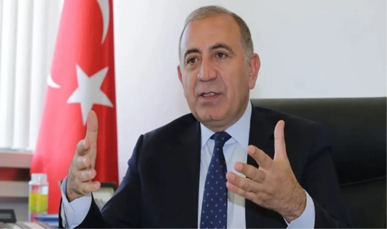 Gürsel Tekin CHP'den istifa etti