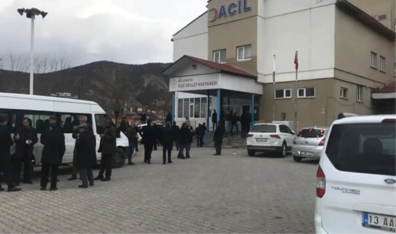 Evli adam kaçırdığı kızın ailesinin evini basıp katliam yaptı: 3 ölü, 1 yaralı