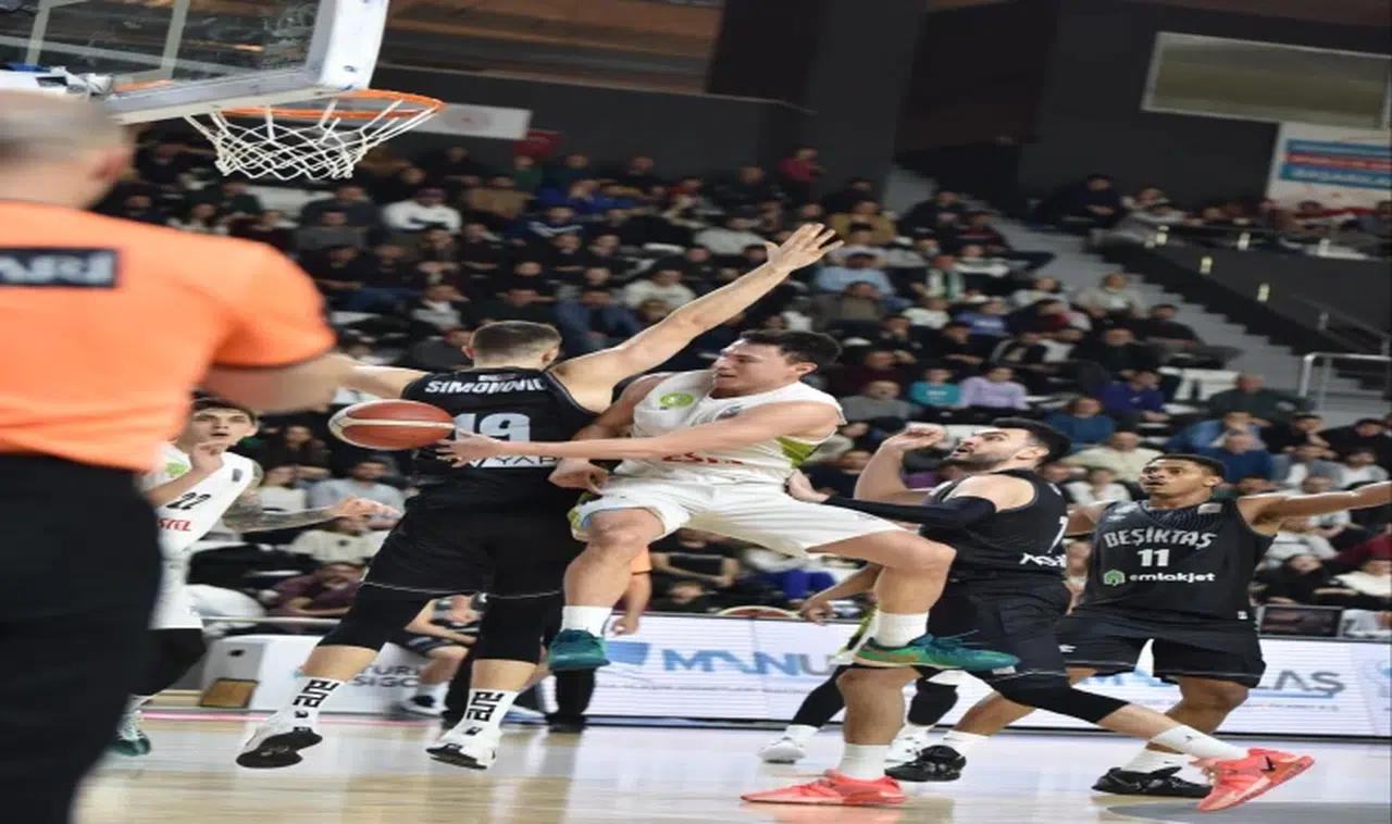 Manisa BBSK, Beşiktaş maçından galip ayrıldı