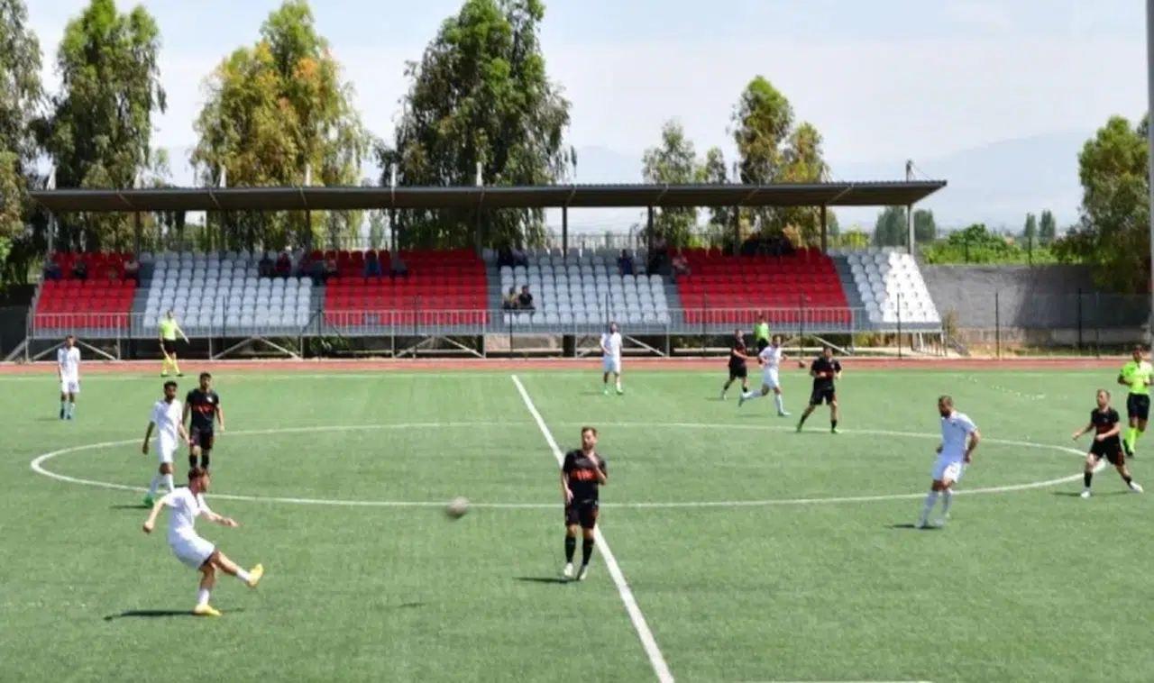 Alaşehir Belediyespor, BAL hesefine bir adım daha yaklaştı
