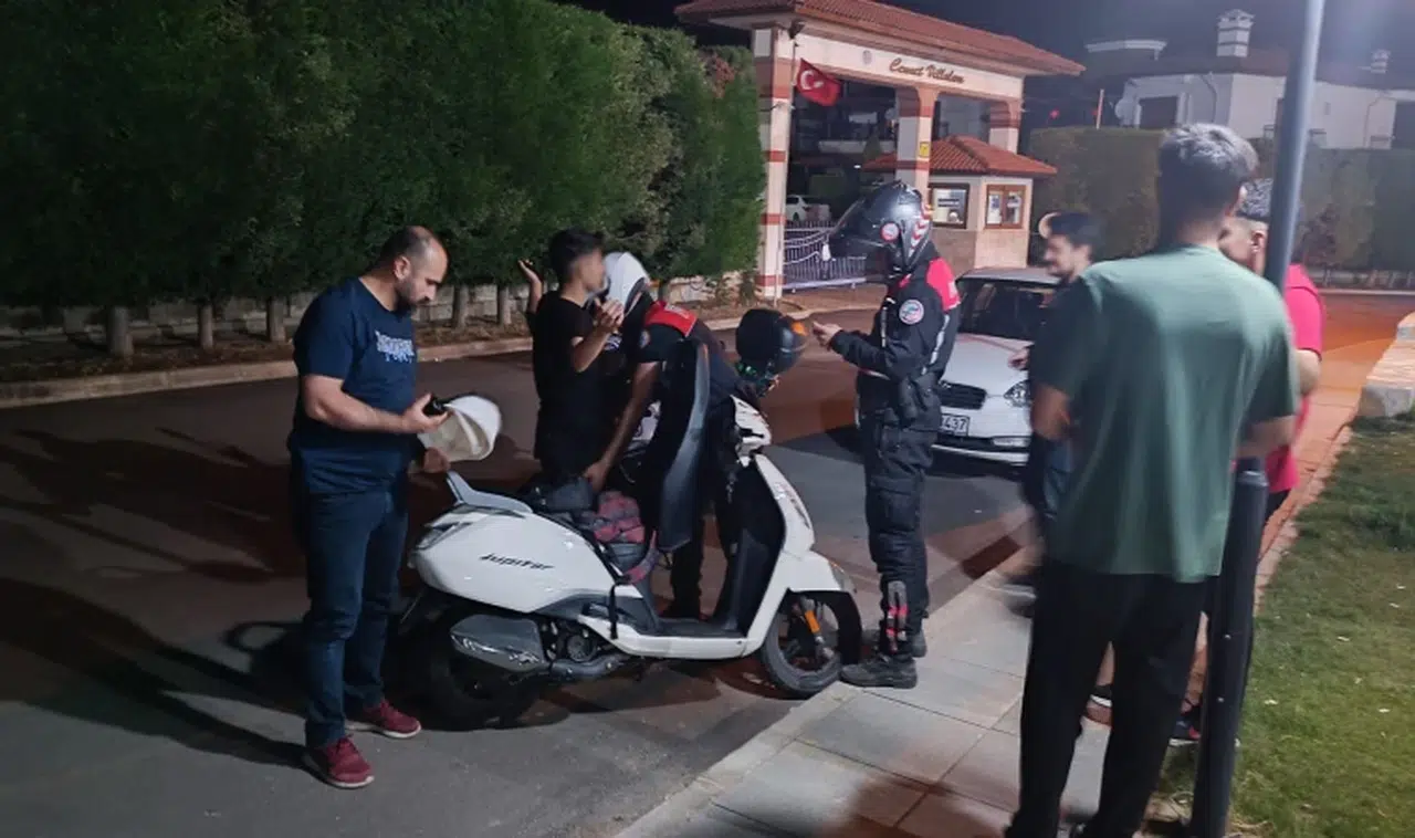 Manisa İl Emniyet Müdürlüğü denetimlerine hız kesmeden devam ediyor