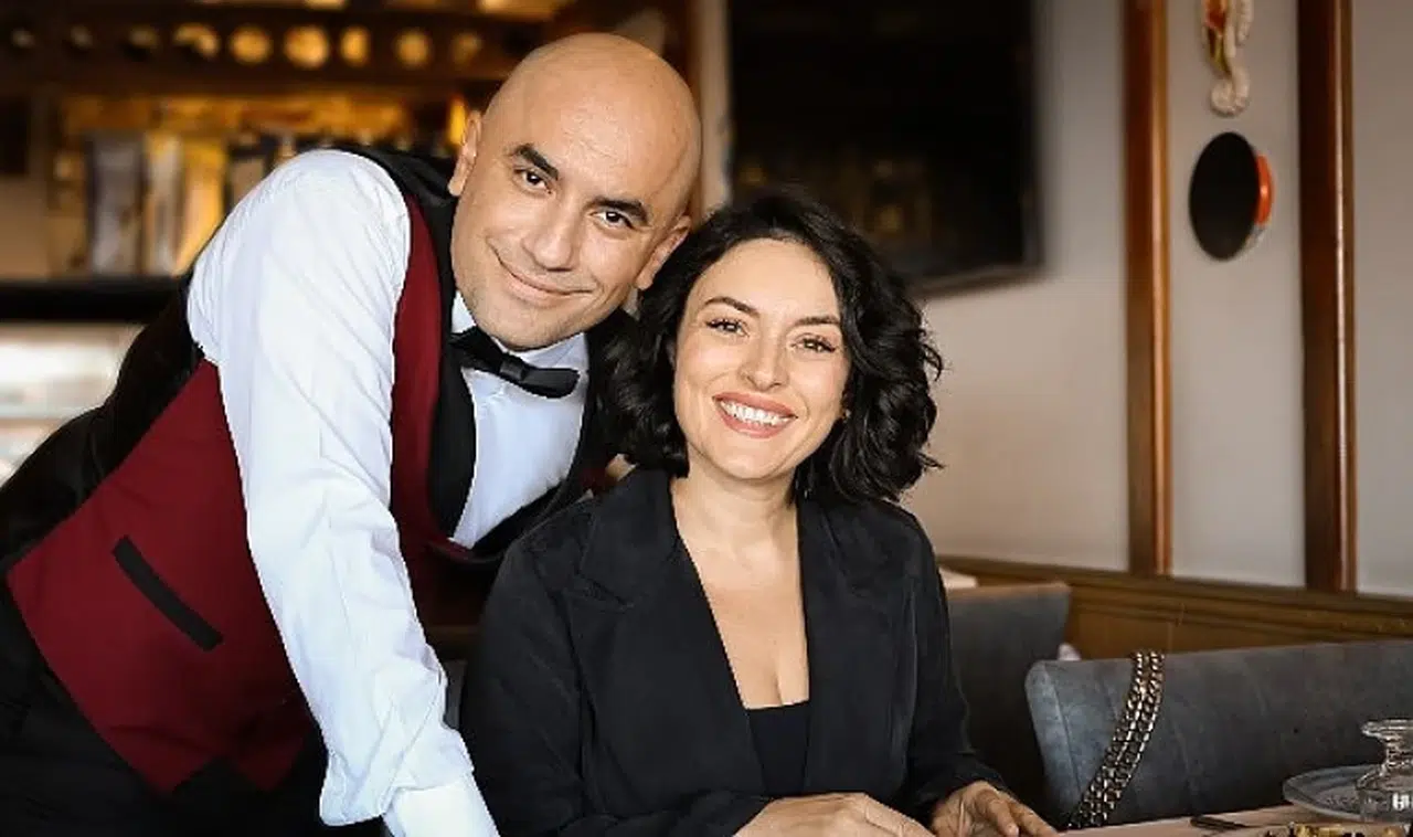 Giray Altınok Ve Ezgi Mola’yı Başrollerinde Buluşturan ;Başka Bir Sen’ Çok Yakında Disney+’ta