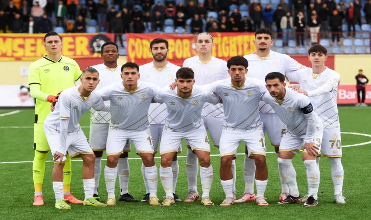 MANİSA FK 3. LİG TAKIMI ÇORLU’YA ELENDİ