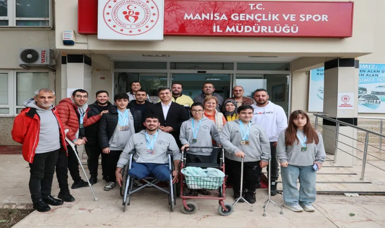 Gençlik ve Spor İl Müdürü Yunus Öztürk özel sporcuları ağırladı