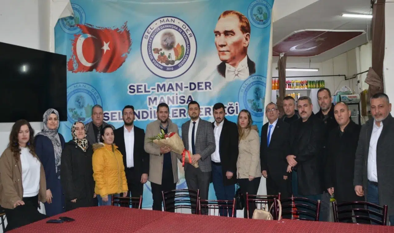 Anahtar Parti'den Selendililer Derneği'ne ziyaret 
