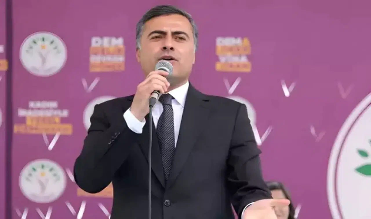 Van Büyükşehir Belediyesi'ne kayyum atandı