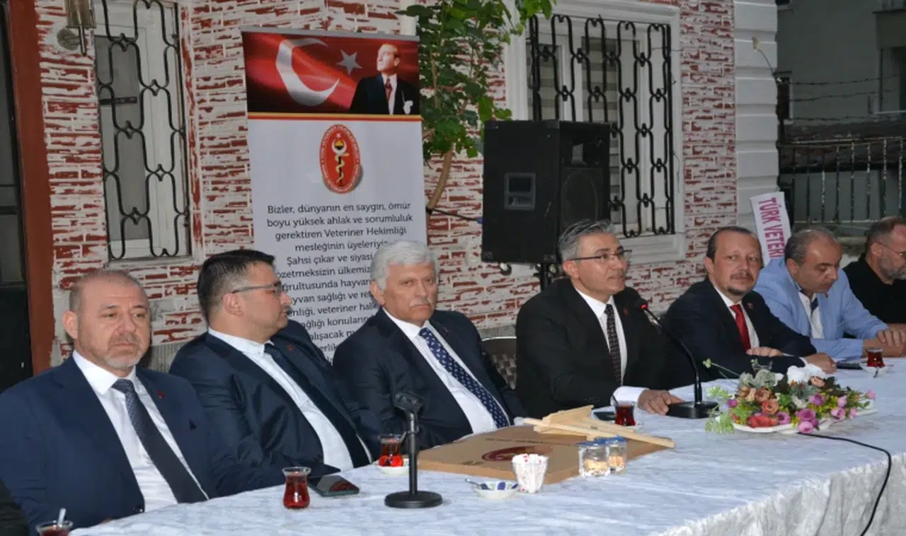 "Belediyeler daha fazla veteriner hekim istihdam etmeli"