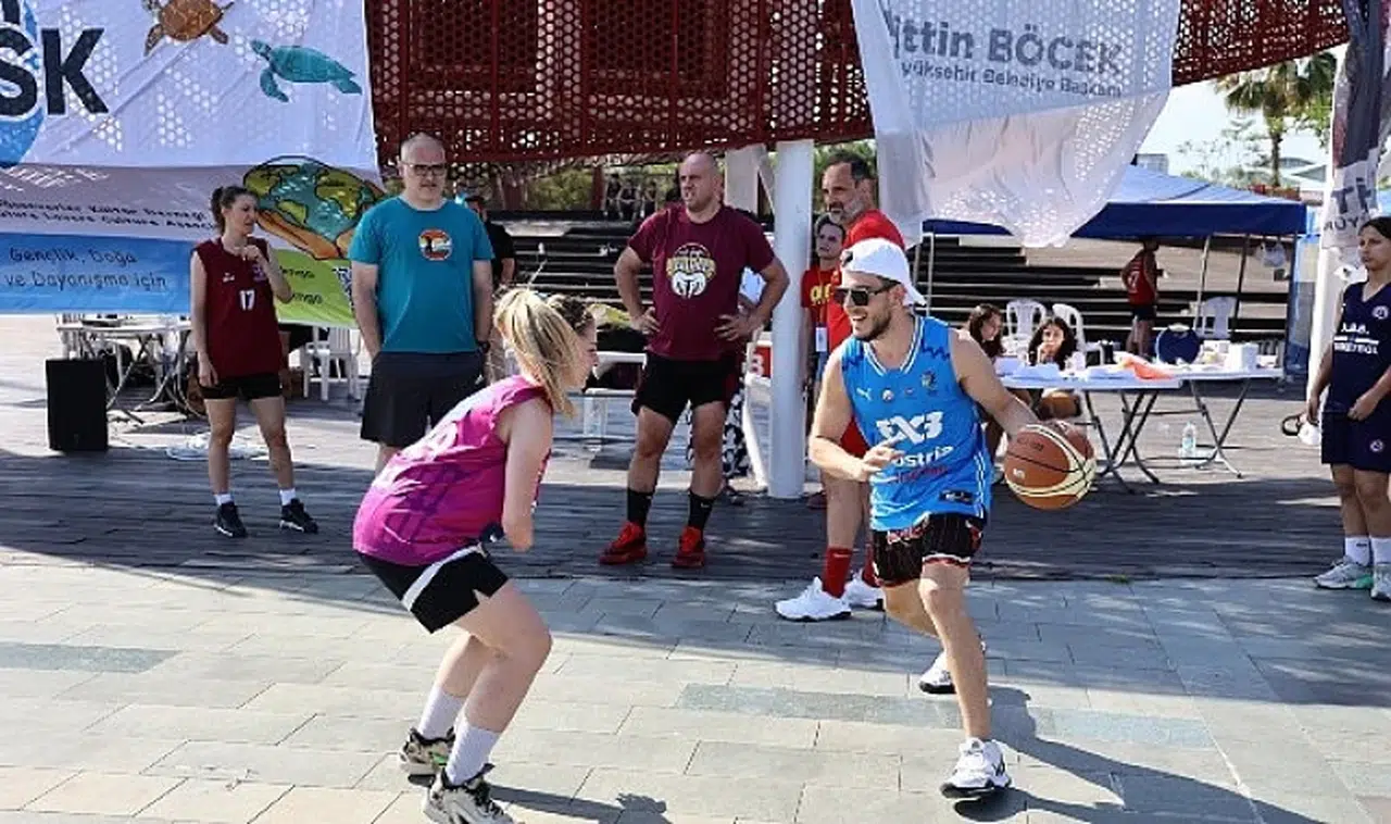 Büyükşehir’den 19 Mayıs’ta gençlere özel futbol ve basketbol turnuvası