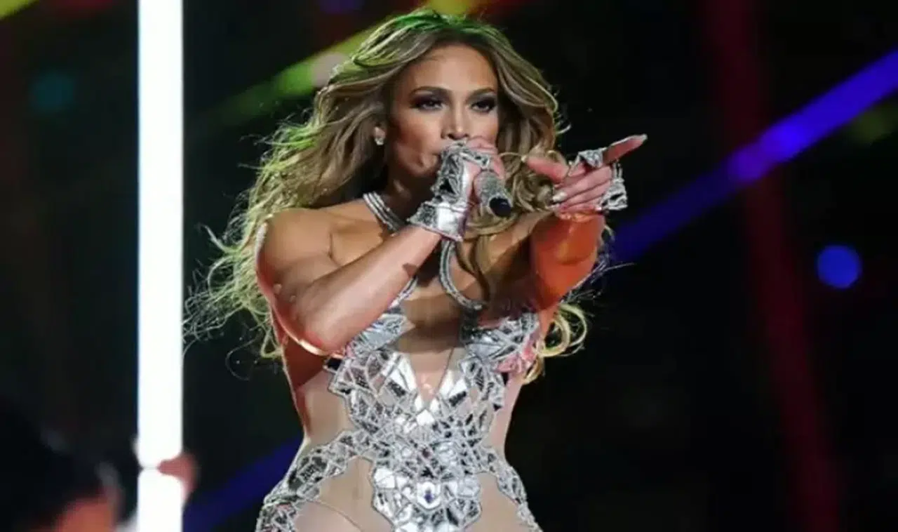 Jennifer Lopez'in konser biletlerine 1 gecede zam geldi
