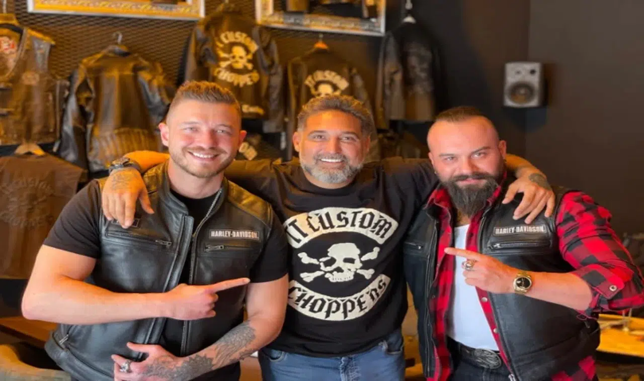 Tasarladığı motosikletleri Hollywood filmlerine satıyor
