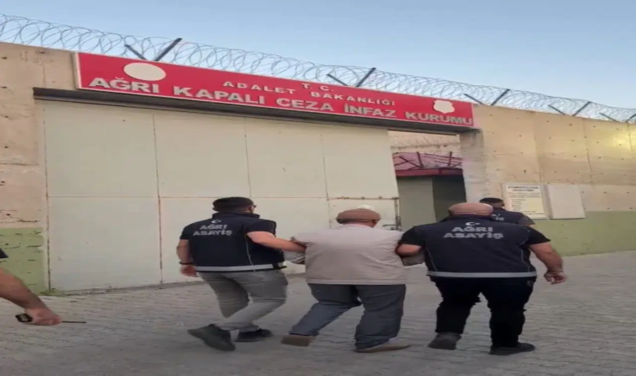 Çocuğa cinsel istismardan aranıyordu: Polisten kaçamadı