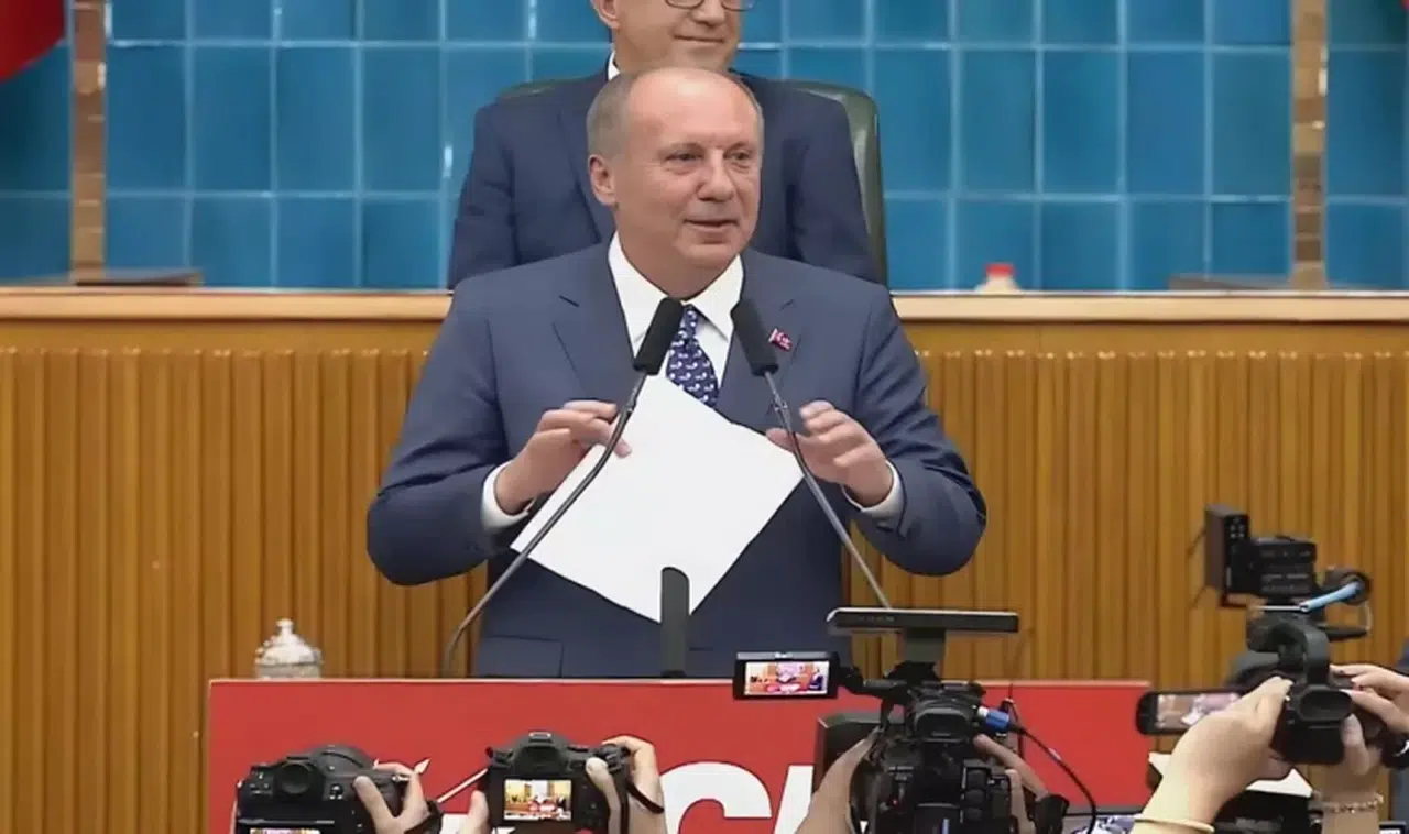 İnce CHP'ye geri döndü ama rozeti takılmadı! Bakın sebebi ne!