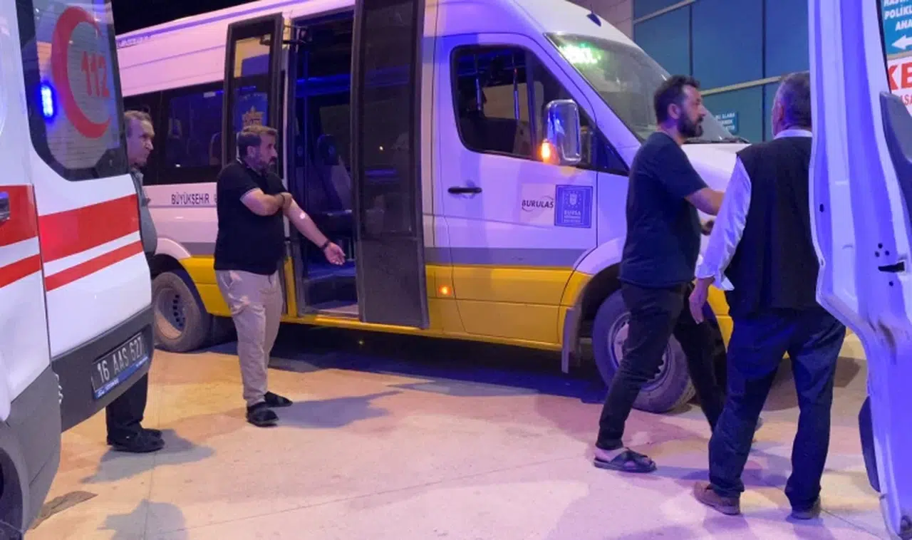 Kalp krizi geçiren vatandaşın imdadına otobüs şoförü yetişti