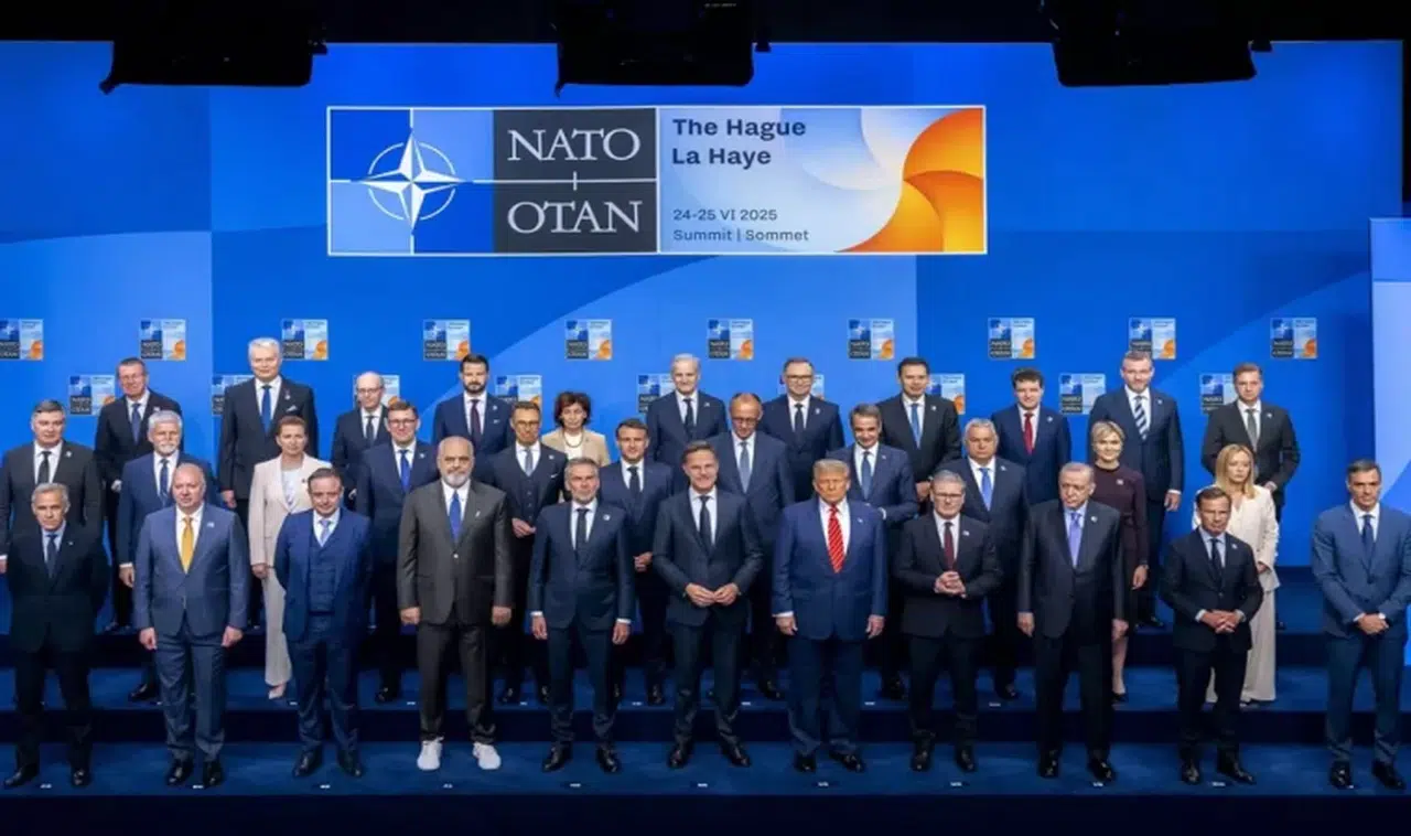 NATO zirvesinde Erdoğan ve Trump'ın dikkat çeken sohbeti