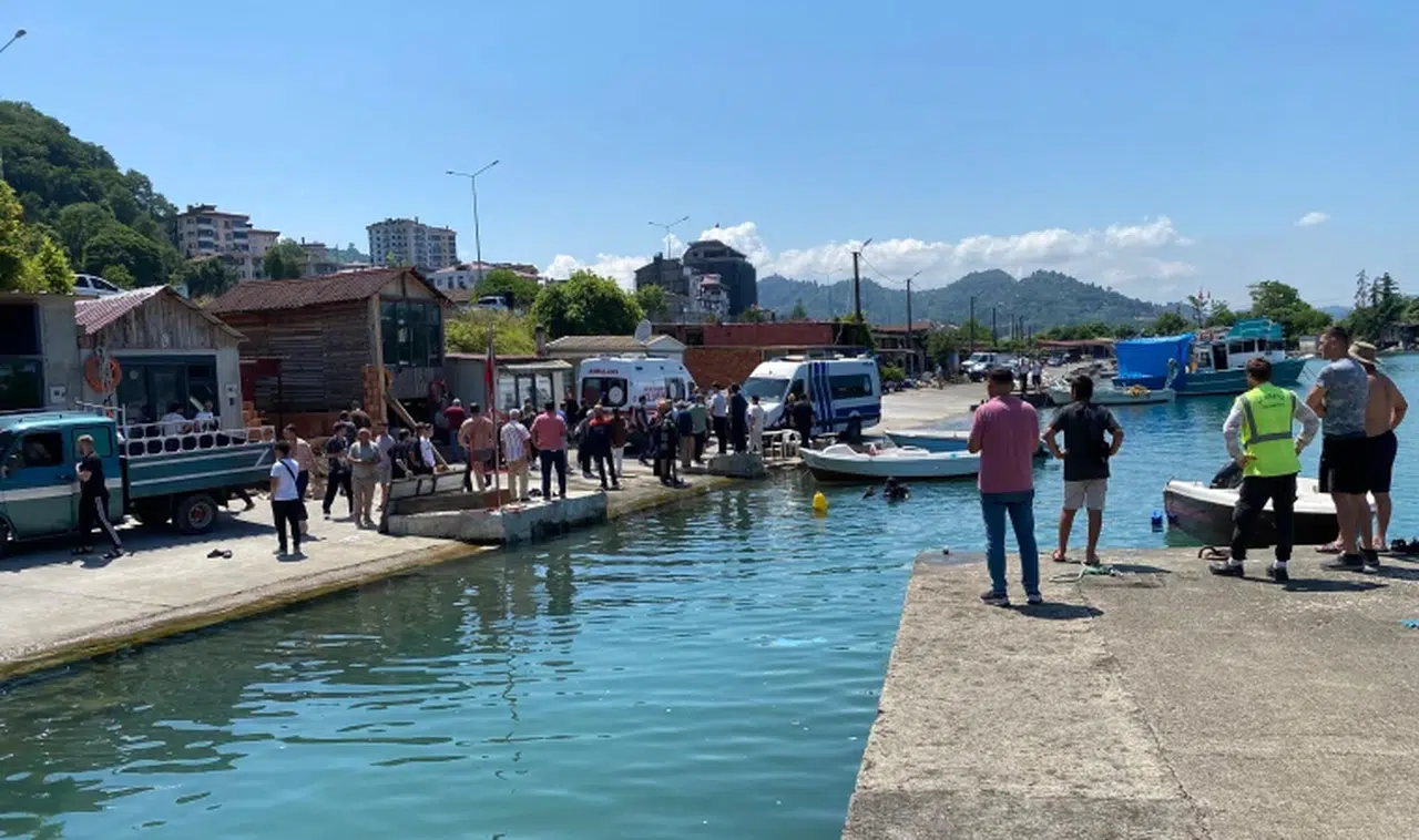 Serinlemek için girdiği deniz sonu oldu