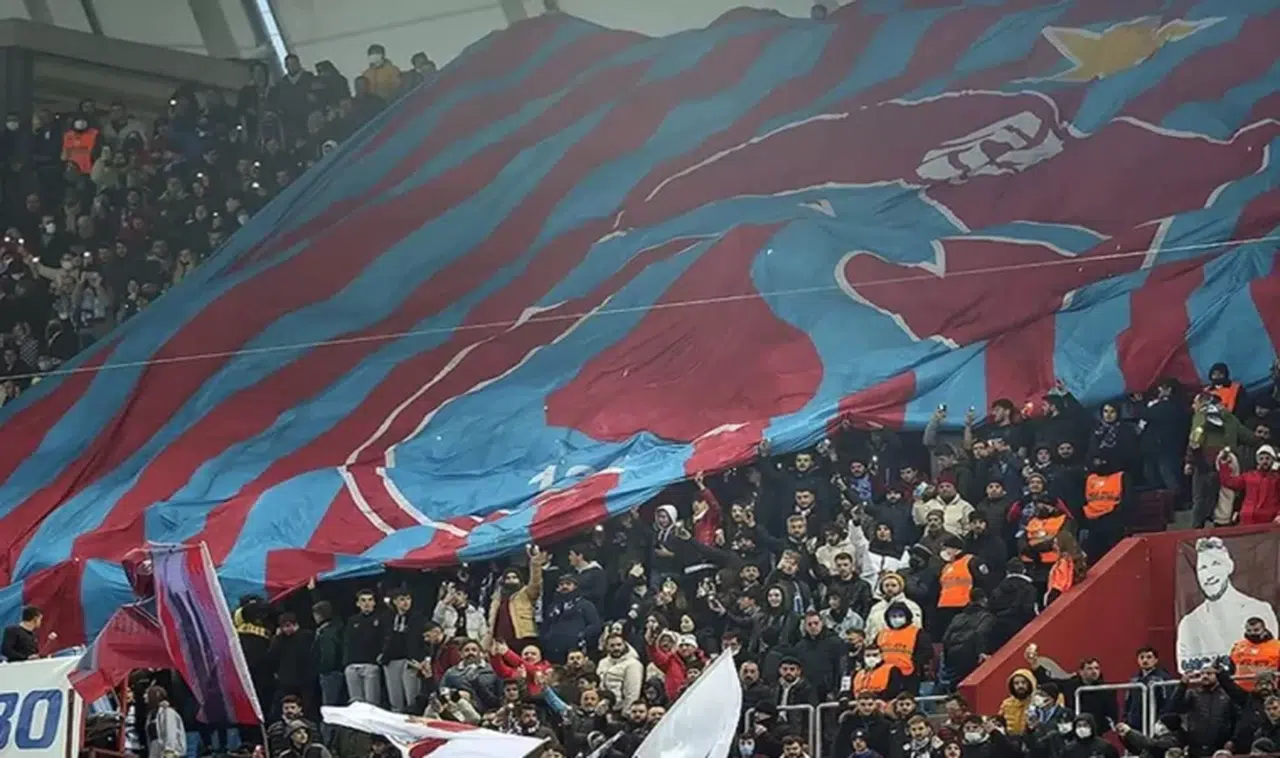 Yıldız golcü Süper Lig'e resmen geri döndü