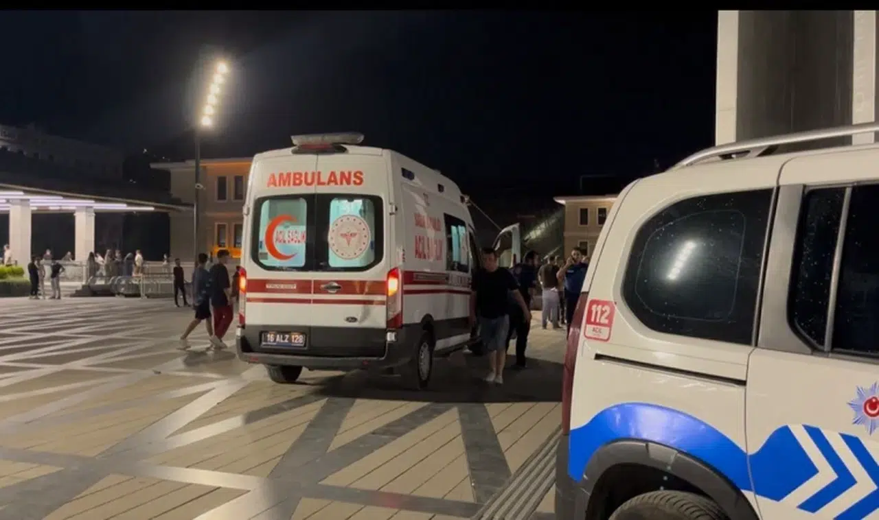 14 yaşındaki genç kız bıçakla dehşet saçtı