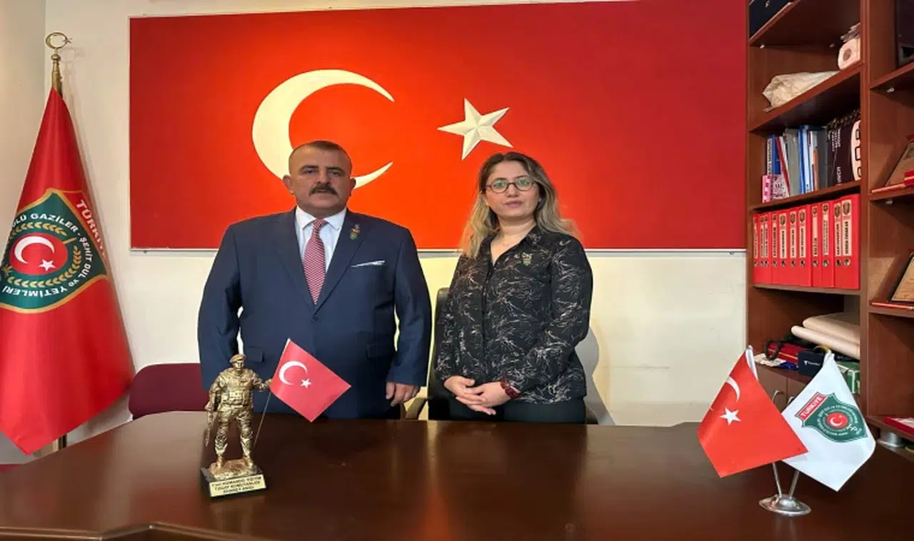 Bir bayrak devri bir hizmet nöbeti