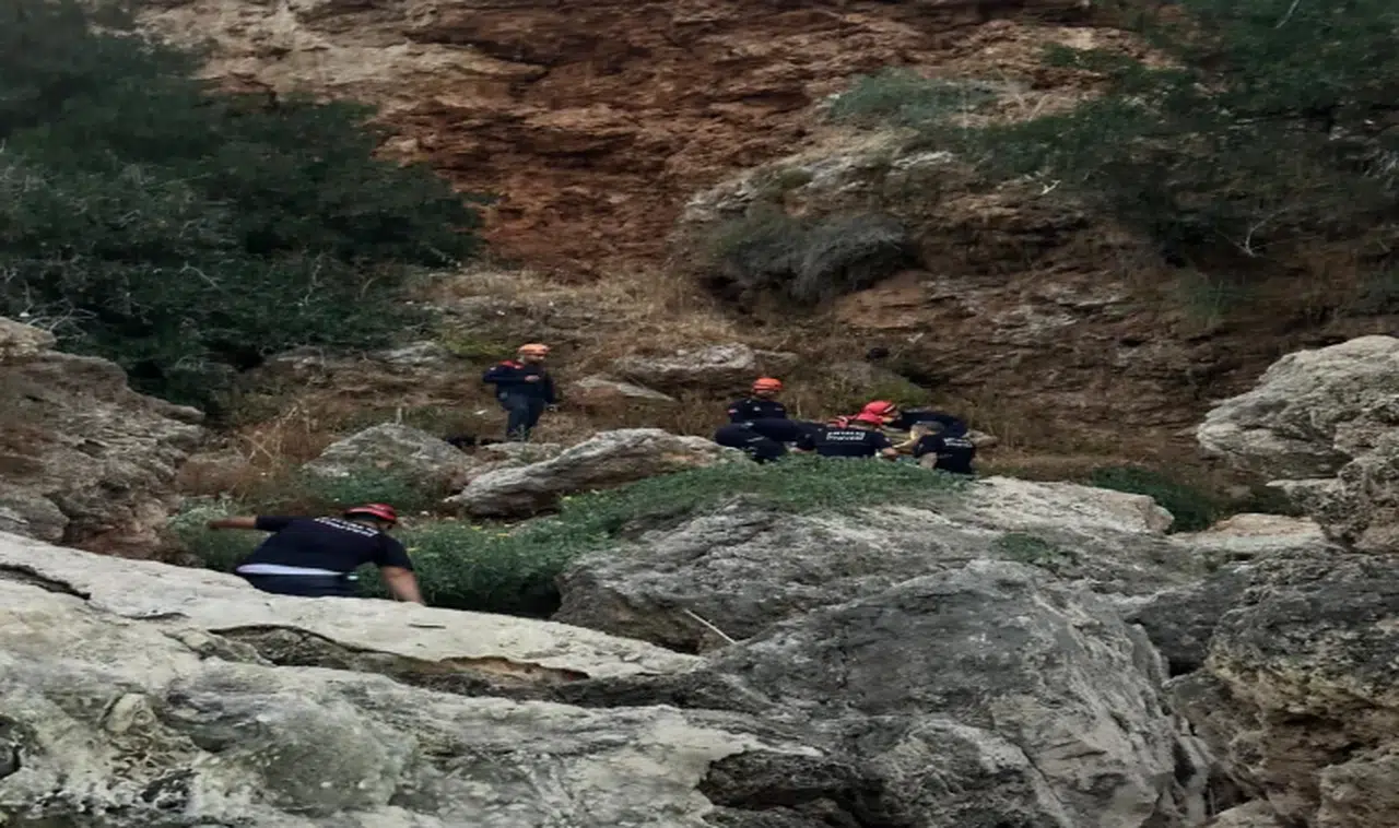 Falezden düşen genç turist hayatını kaybetti