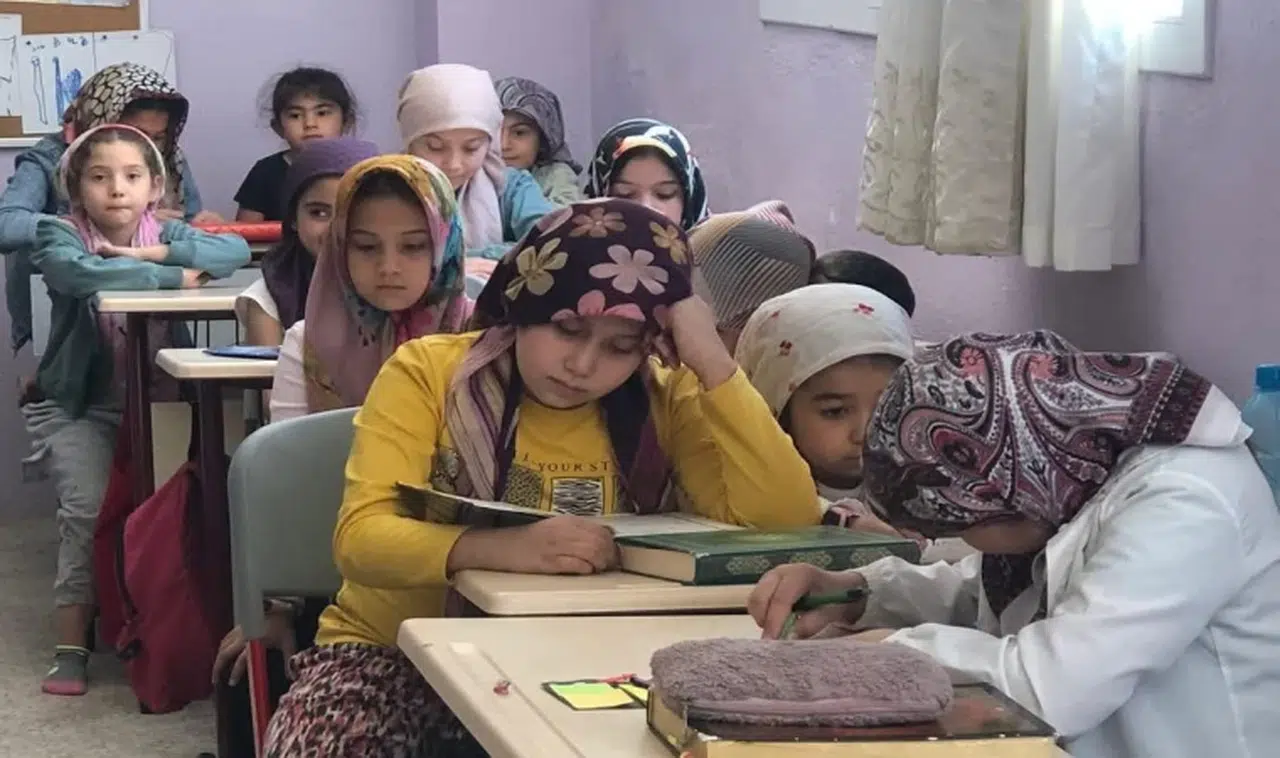 Kuran Kursunda gelenek bozulmadı
