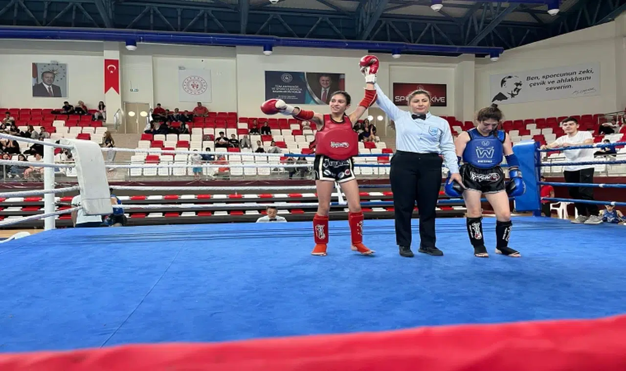 Manisa'nın Muaythai Takımından büyük başarı