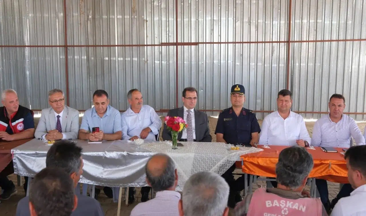 Salihli’de devlet ve millet buluşmaları sürüyor