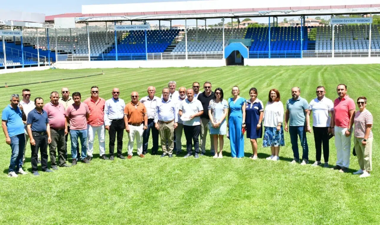 YUNUSEMRE BELEDİYESİ İLLER ARASI MİNİKLER TAEKWONDO TURNUVASI BAŞLIYOR