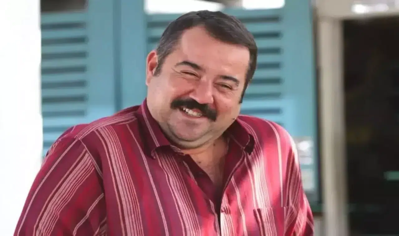 Ünlü isim gözlerden uzak yaşadığı aşkıyla ilk kez ortaya çıktı