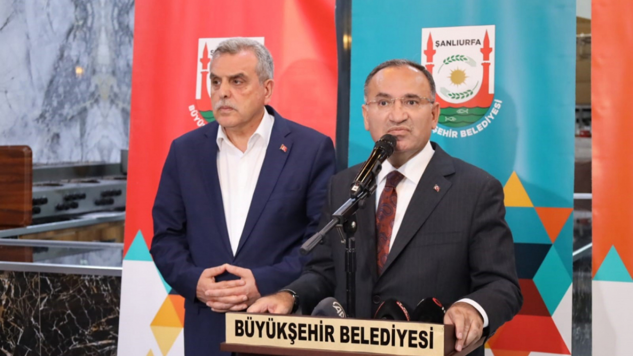 Adalet Bakanı Bozdağ Oğan'a yapılan linçleri lanetledi