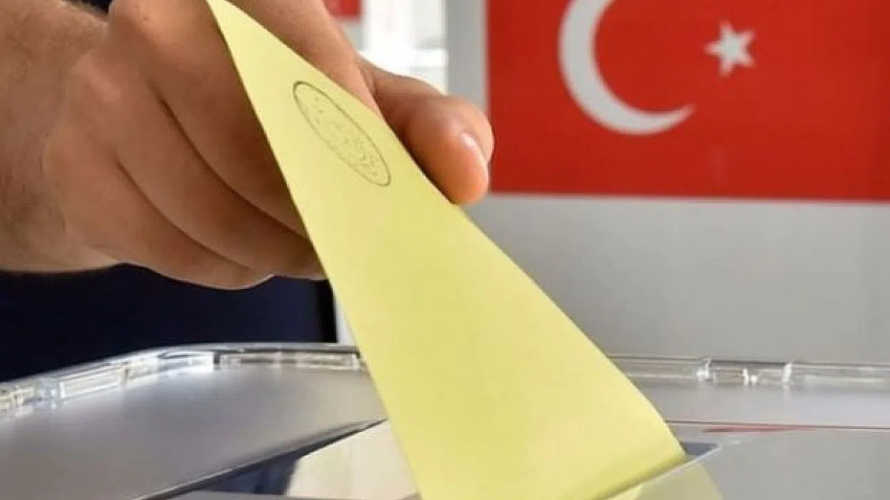 Aday listelerinin YSK'ya sunulması için son gün