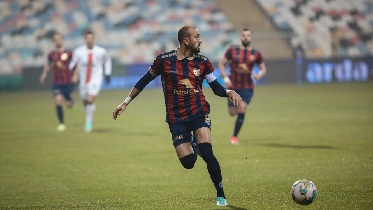 Ahmet İlhan, Çorum FK yolcusu