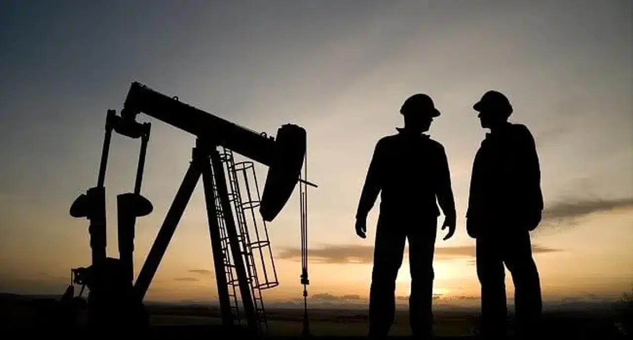 Petrol Mühendisliği Türkiye ve Dünyada Ne Kadar Kazandırıyor? İşte Maaşlar...
