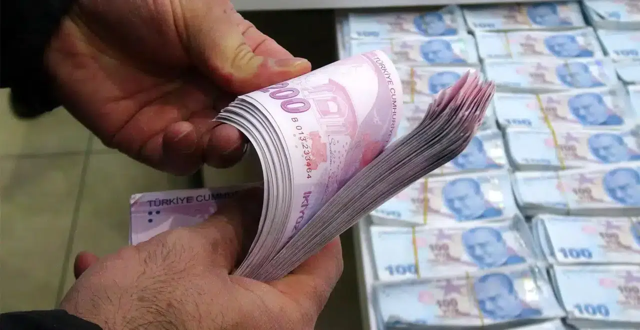 Faizsiz kredi fırsatında yarış başladı! Bankalar tek tek açıkladı