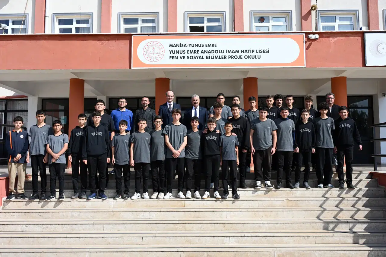 Emniyet Müdürü Aktaş öğrencilerle bir araya gelmeye devam ediyor