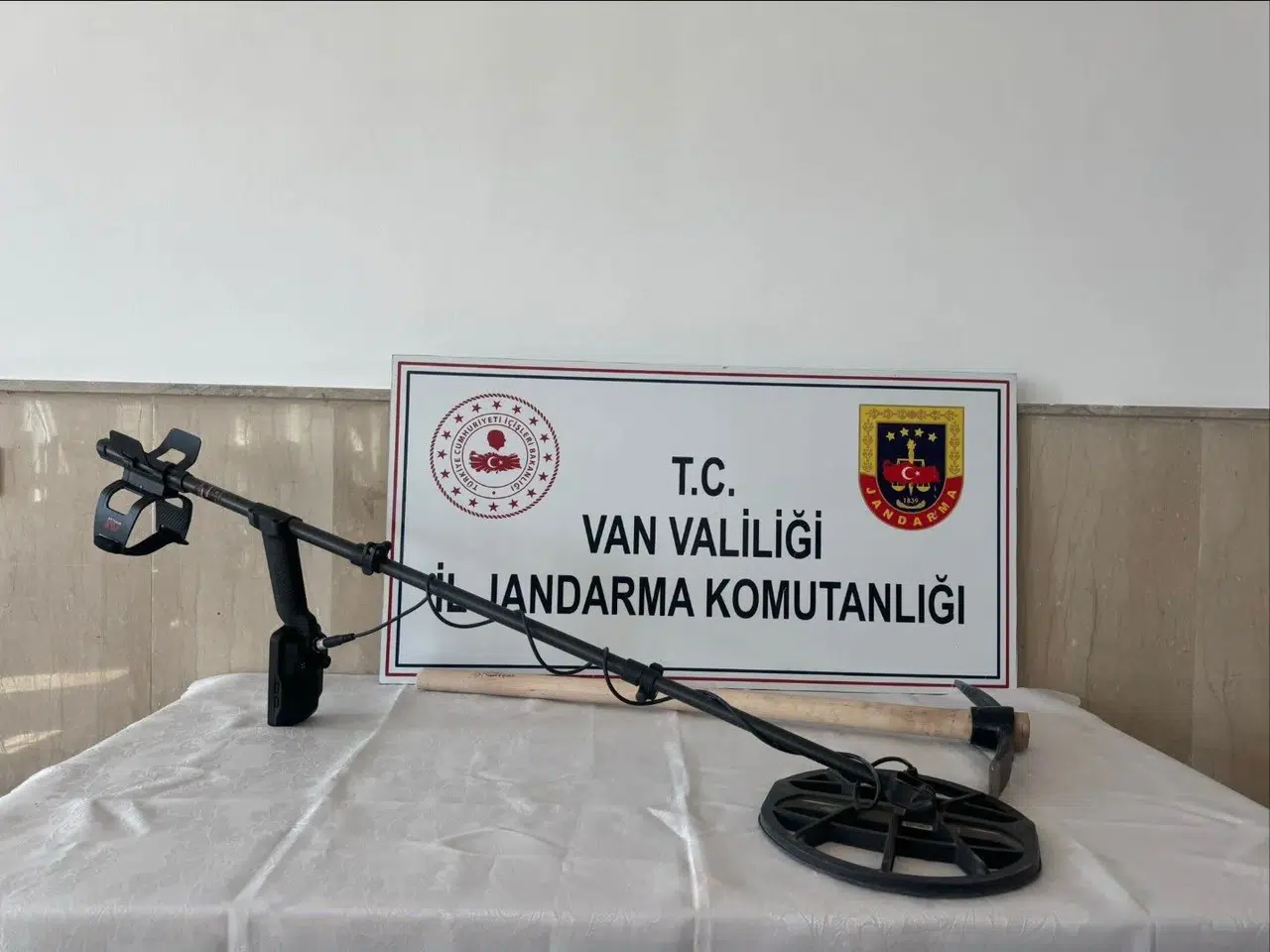Kaçak kazı yapan şahıslara suçüstü
