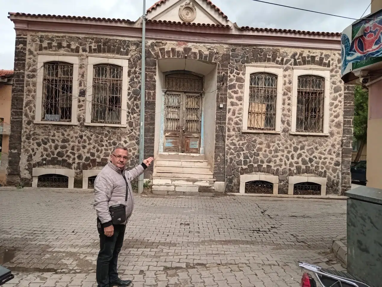 Tarihi kaymakamlık binası restore edilmeyi bekliyor
