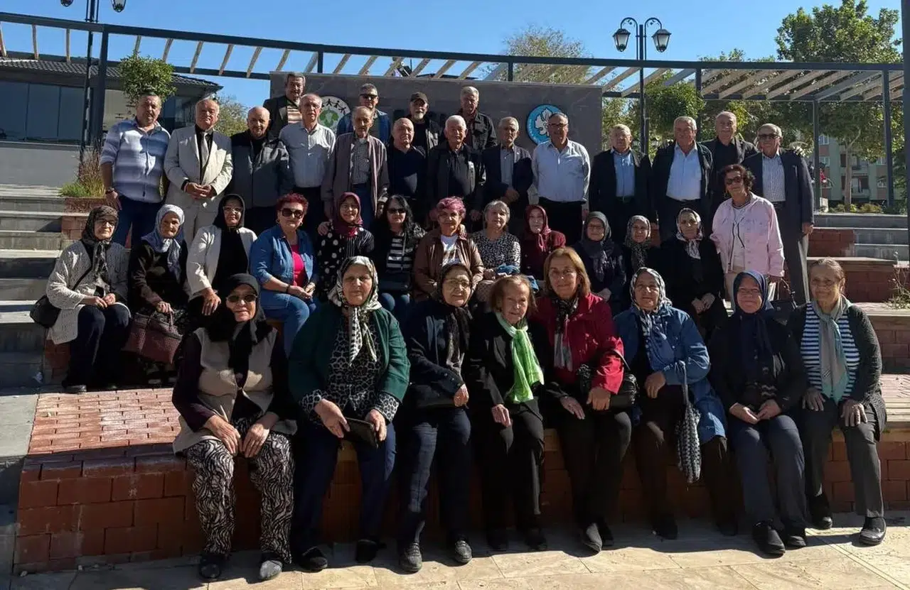 57 yıl sonra duygu dolu buluşma