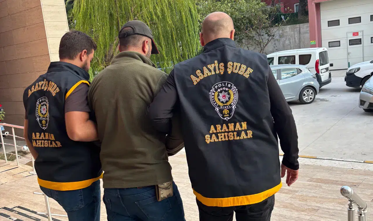 Kesinleşmiş hapis cezası vardı! 5 yıllık firari şahıs daha fazla kaçamadı