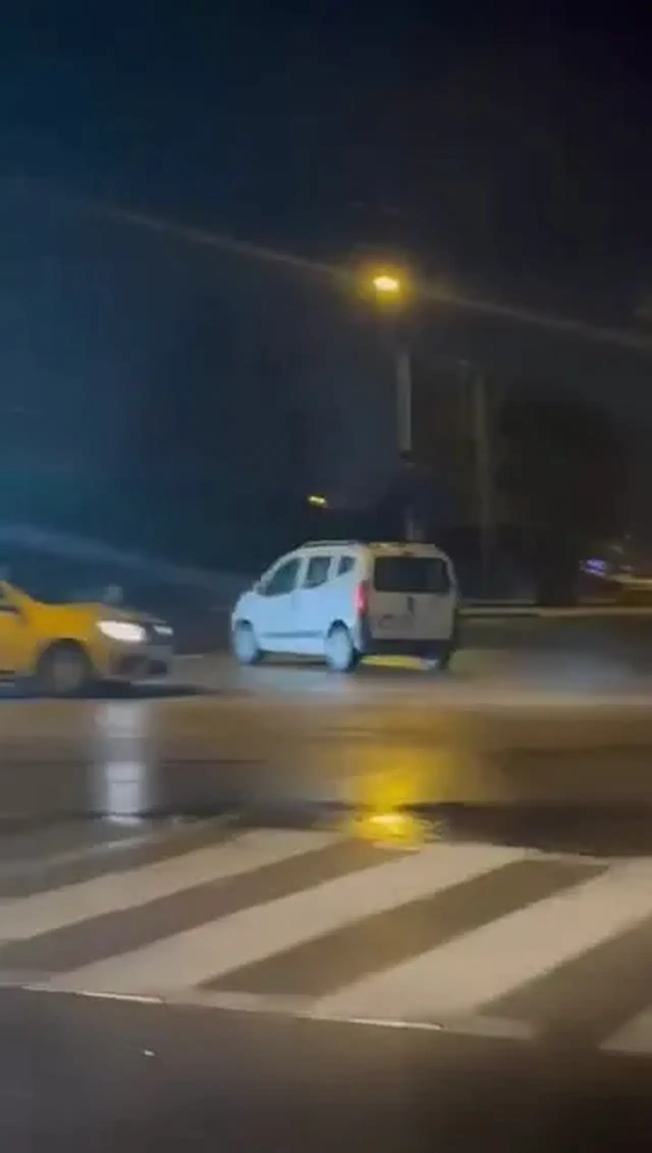 Ters yöne dalan alkollü sürücü dehşet saçtı