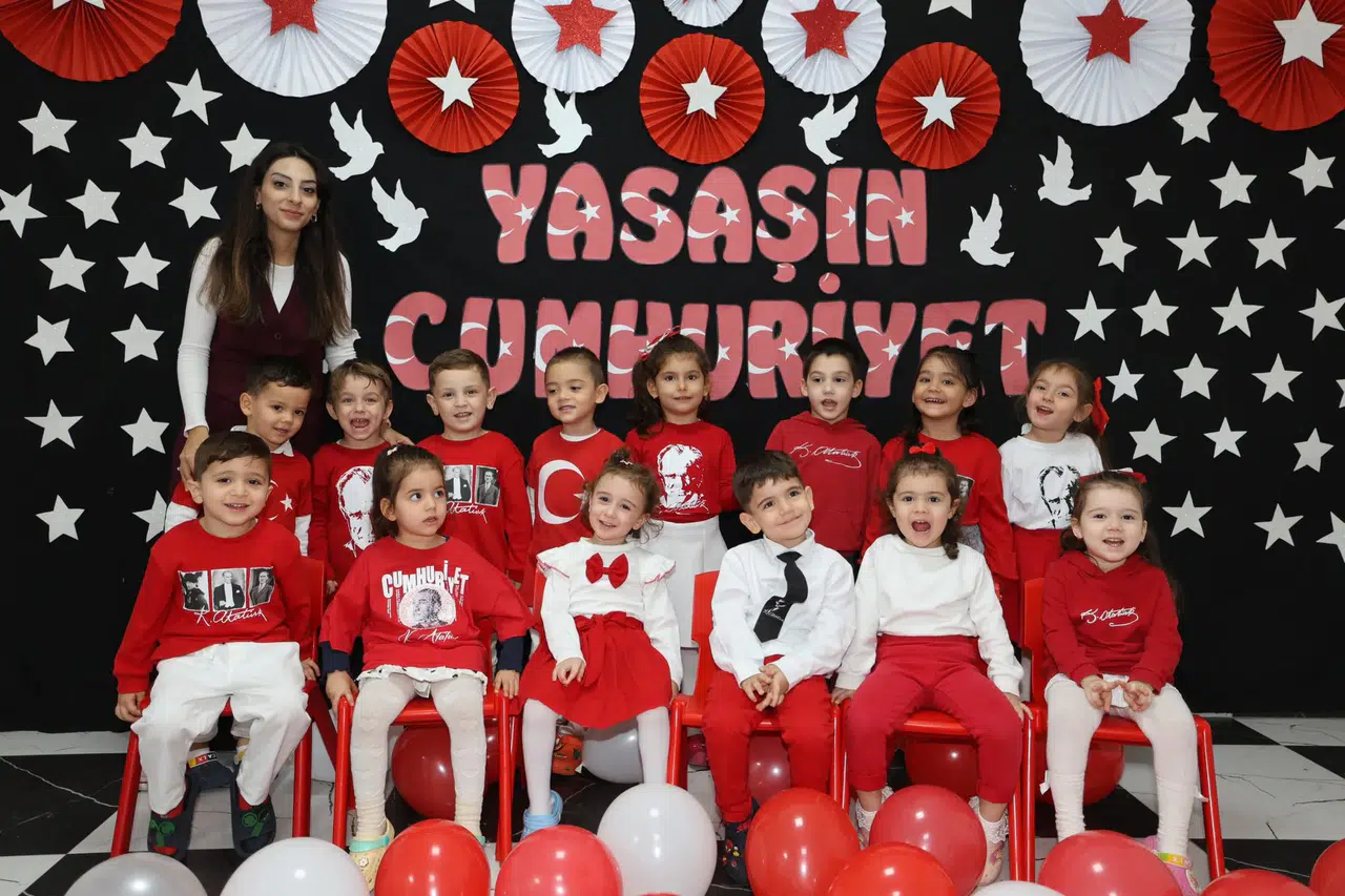Çocuk evlerinde Cumhuriyet coşkusu