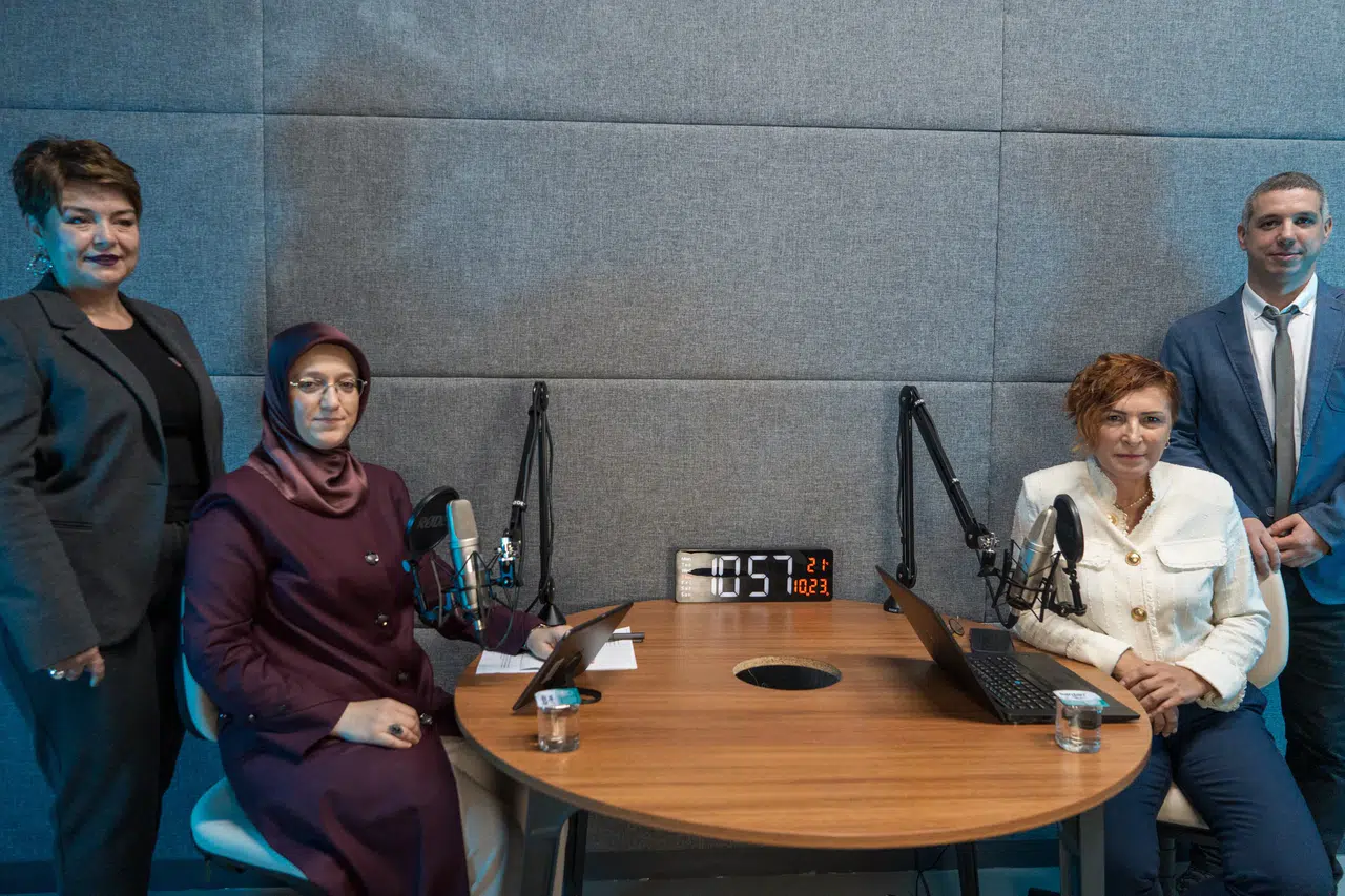 Radyo MCBÜ yayın hayatına başladı